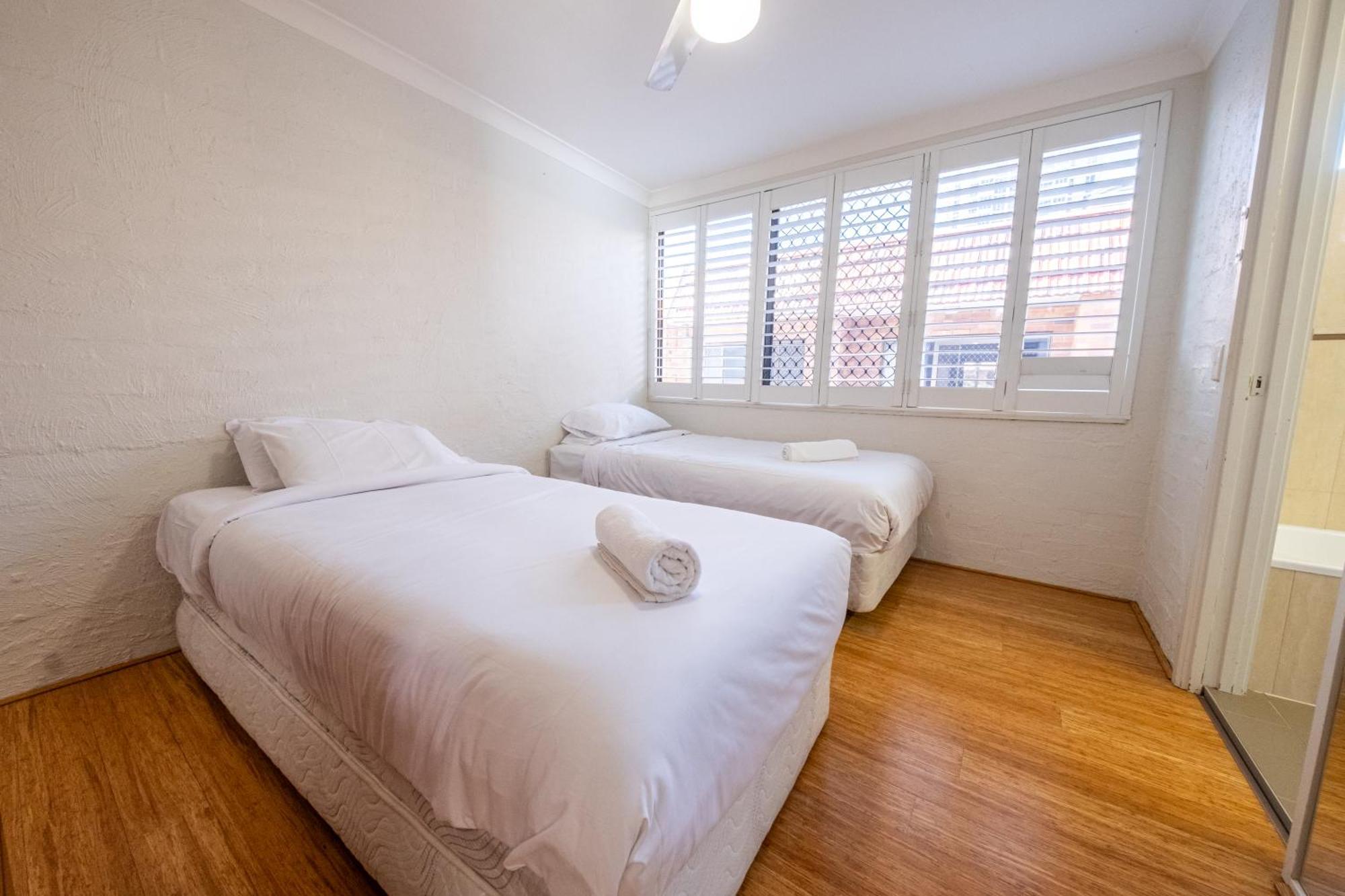 Sunbury Broadbeach Apartment Gold Coast
