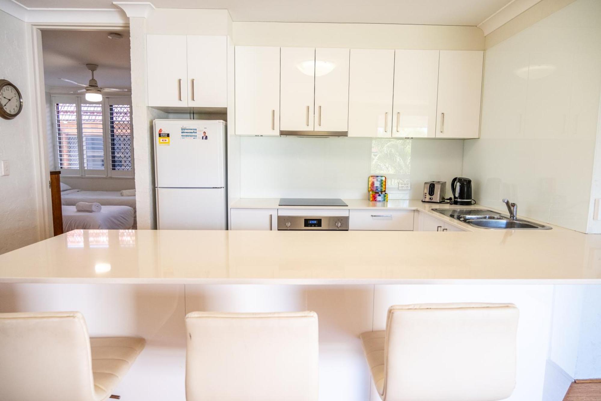 Sunbury Broadbeach Apartment *
