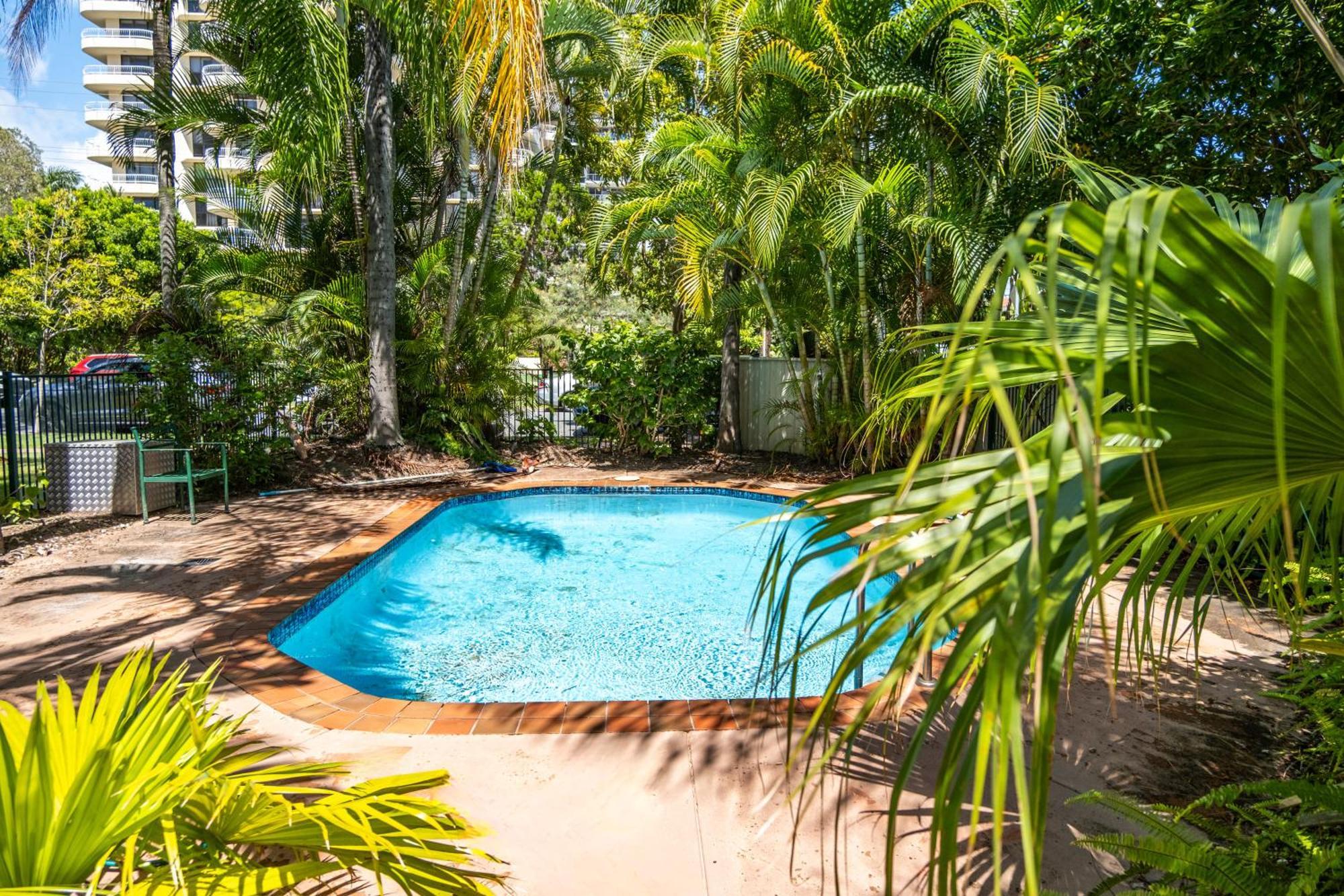 Apartment Sunbury Broadbeach *